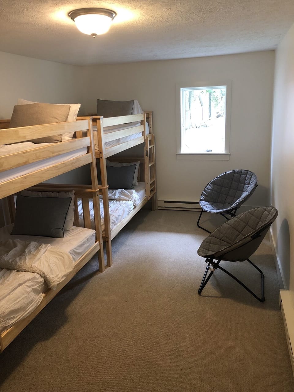 Double bunks plus trundles! This room sleeps 6!