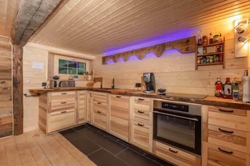 beautiful kitchen on ground floor 