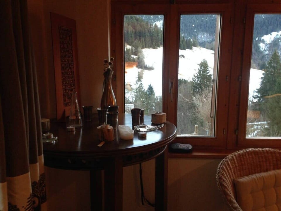 Time for a glass of wine ? 