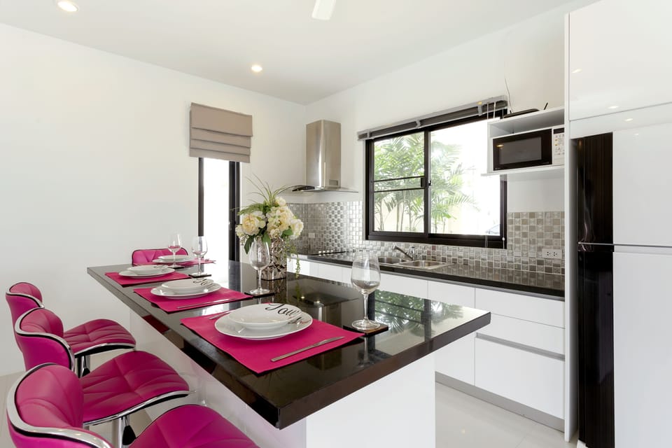 Thai-Themed 3br Boutique Villa by Intira