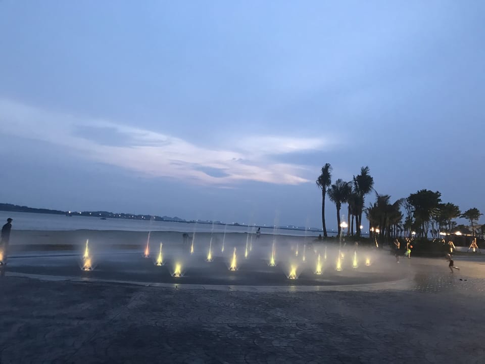 3BR Sea view Serviced Apartment Ha Long center Apartment in Laos