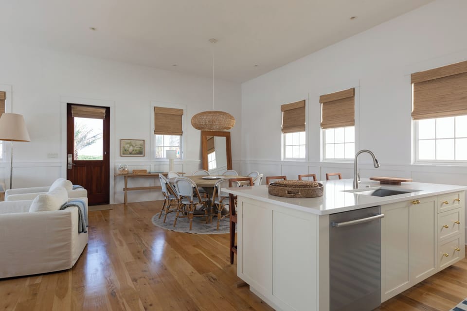 ADJACENT DINING FOR EIGHT OFF KITCHEN & LIVING