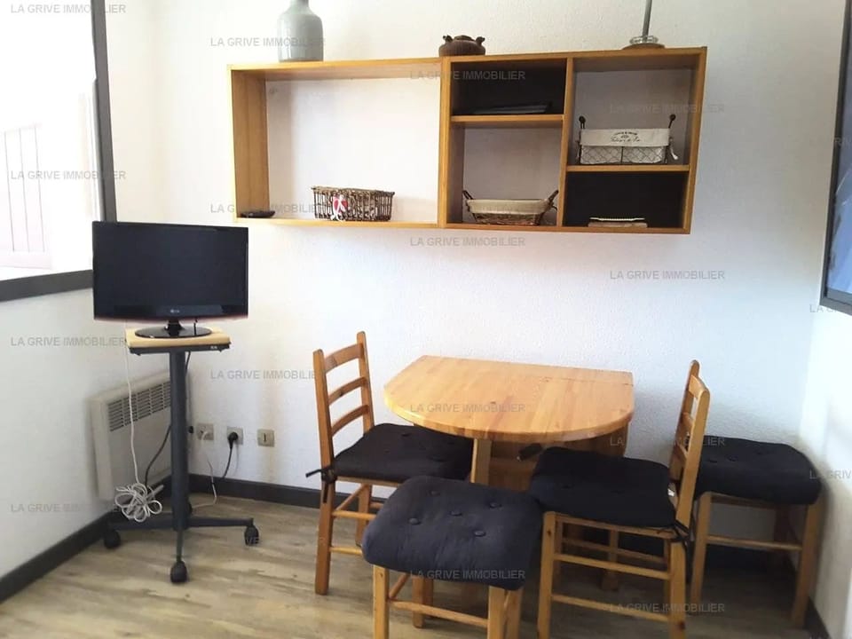 Paradiski close to slopes and shops vallandry Apartment in Landry