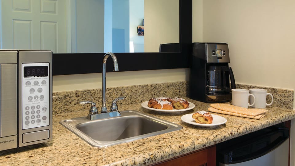 Microwave - Coffee maker - Wet Bar - Mini Fridge - Toaster