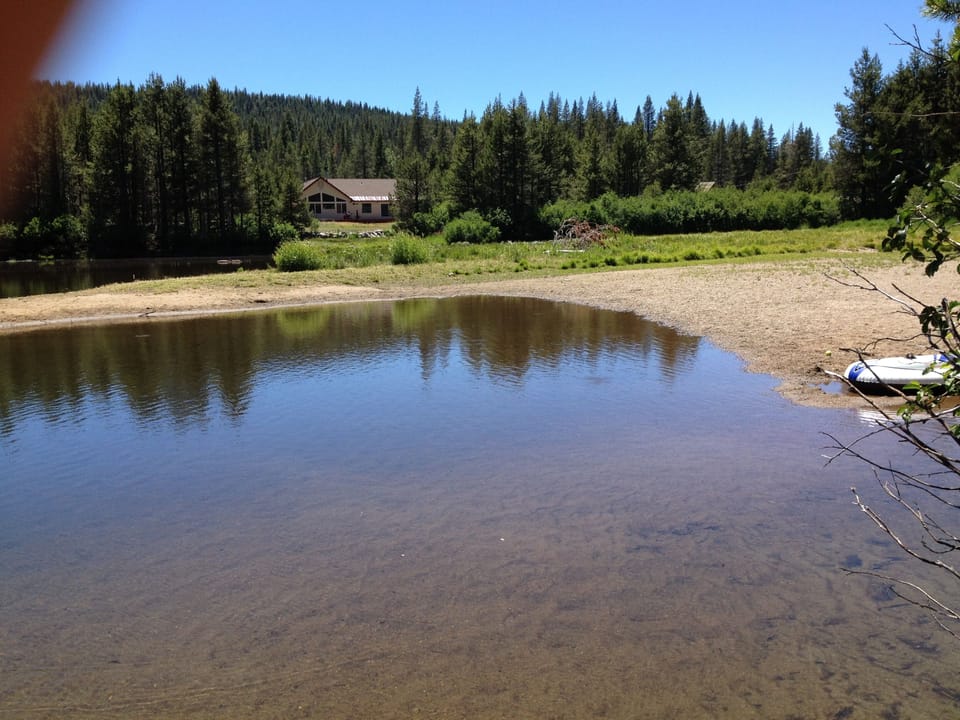 Homeowners' Lake
