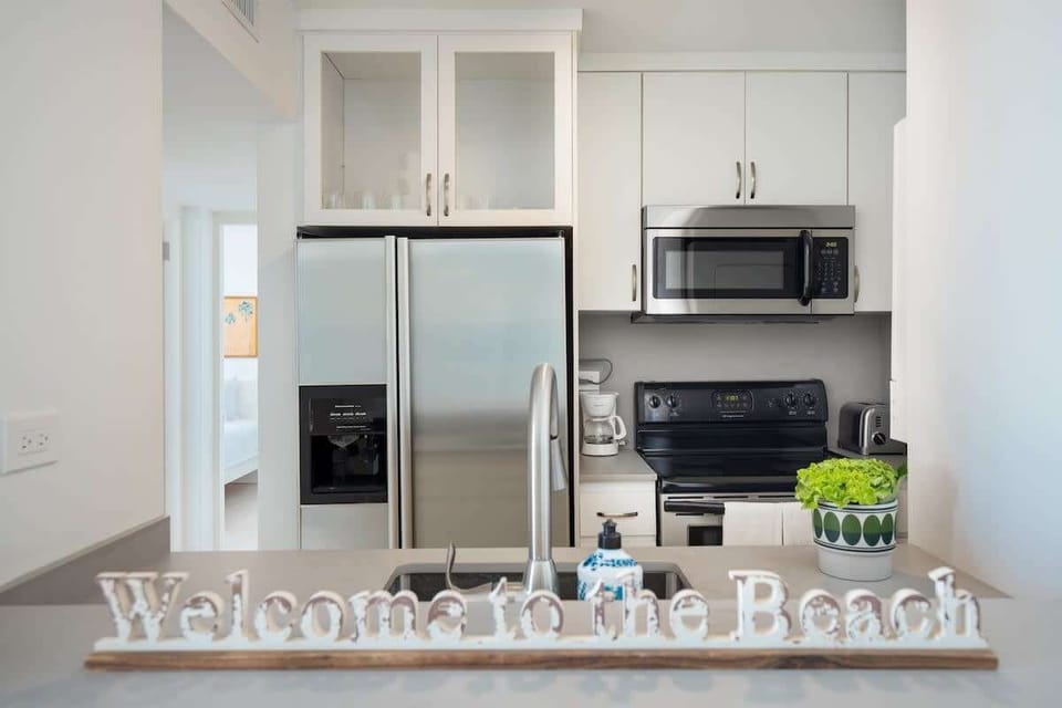 Fully equipped and recently renovated kitchen 