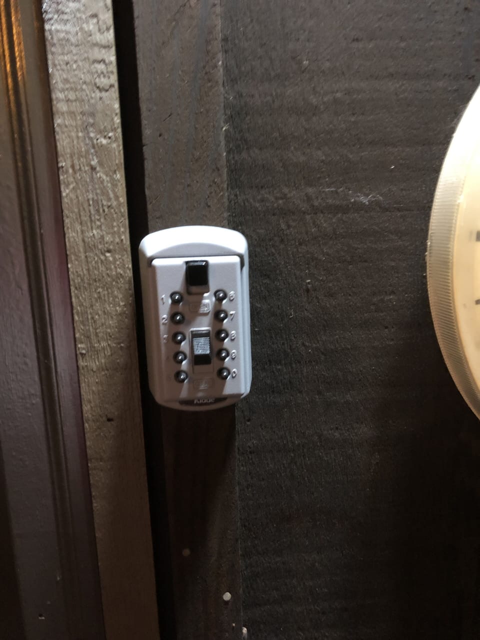 Key lockbox to the right of the door 