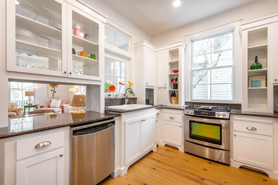 First Floor: Kitchen