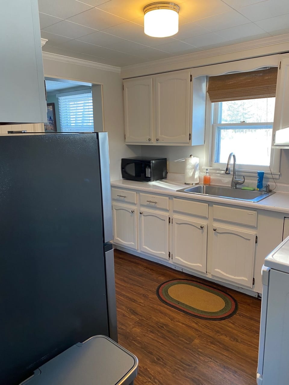 Enter into kitchen from side entrance 