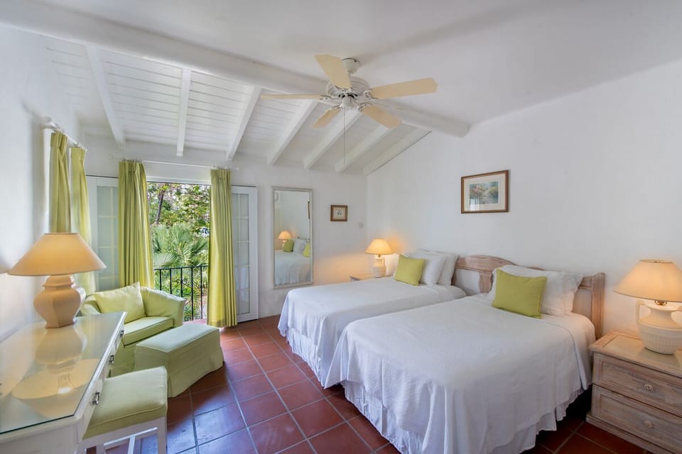 Glitter Bay Estate 202-Serenity: Bedroom 2