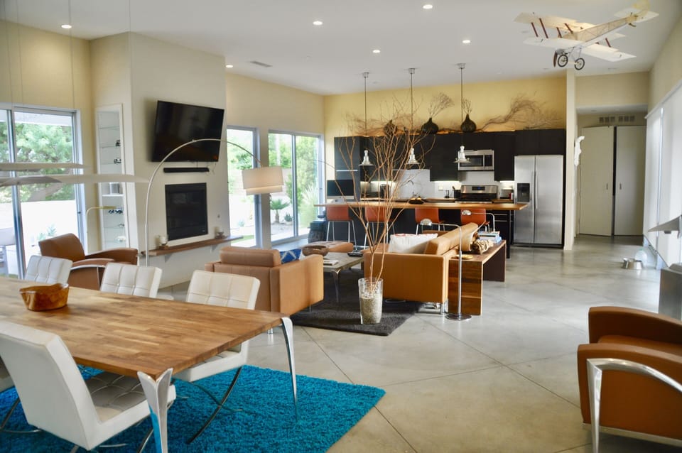 View of the open plan living room and kitchen. Great for entertaining.
