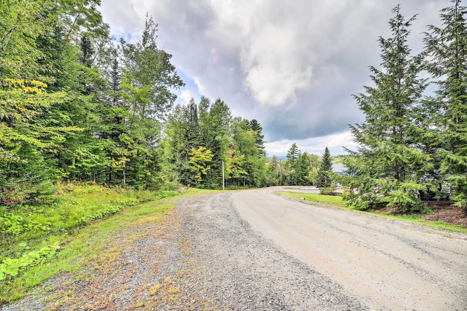 Burke Mountain is located on-site and makes skiing and snowboarding easy!