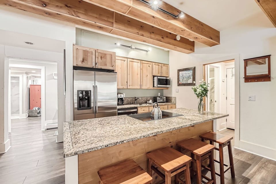 705 Snowberry Lane, #B8 - Web Quality - 012 - 12 Kitchen
