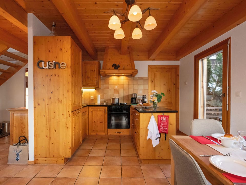 Kitchen / Dining Room