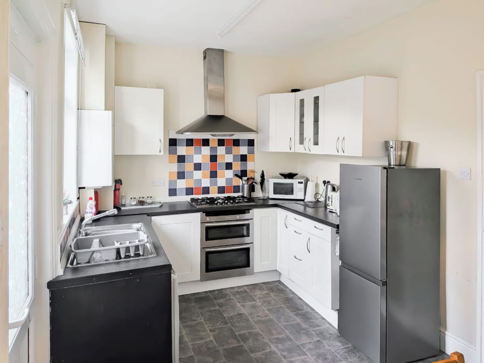 Well equipped Kitchen with double oven | Curlew Cottage, Creetown, near Newton Stewart 