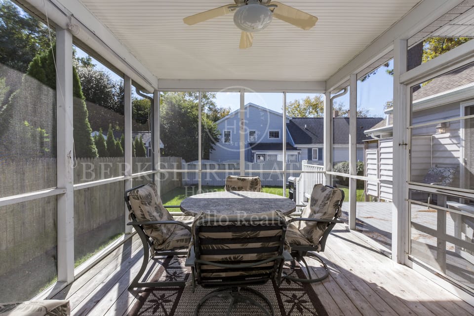 Screened Porch