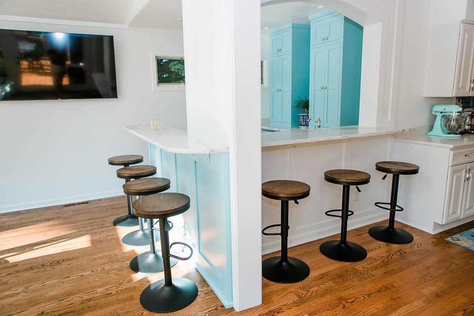 Custom Bar Seats 7