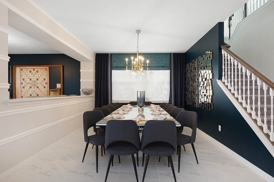 Dining Room *Highlight*