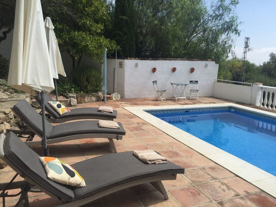 Casita 1: pool.