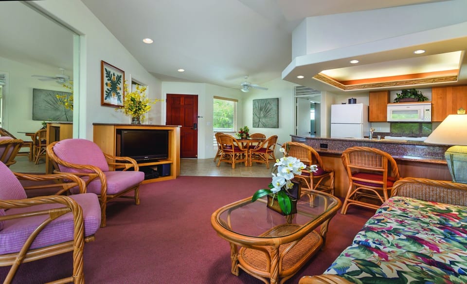 1 Bedroom Upper Level