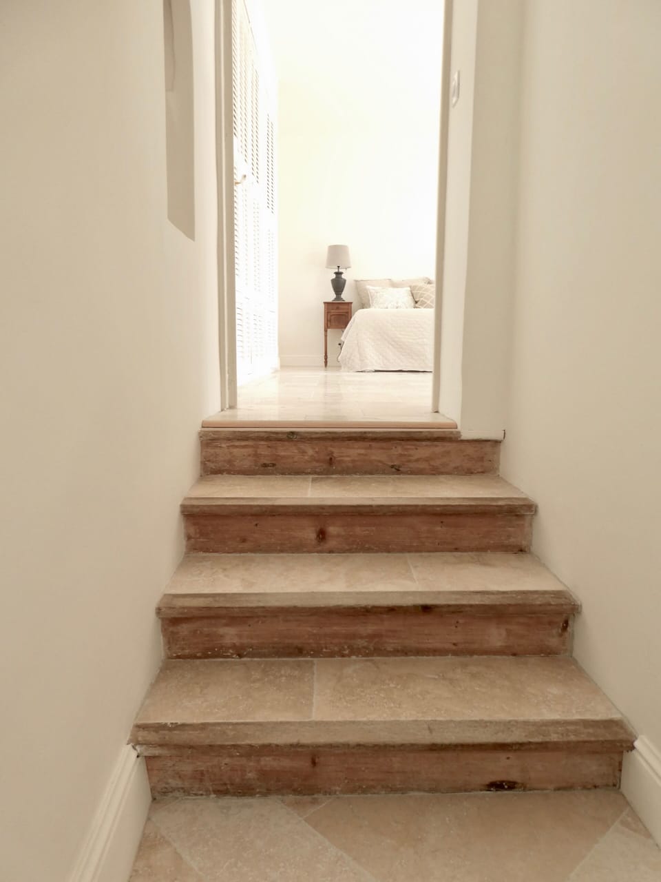 Steps to master bedroom