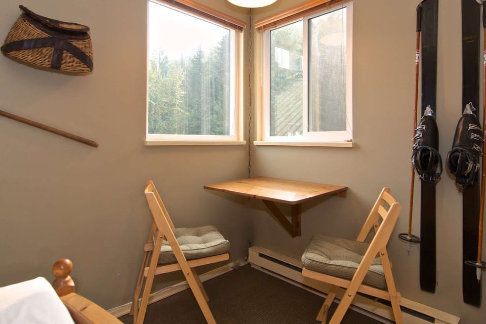 Small sitting area in Bedroom