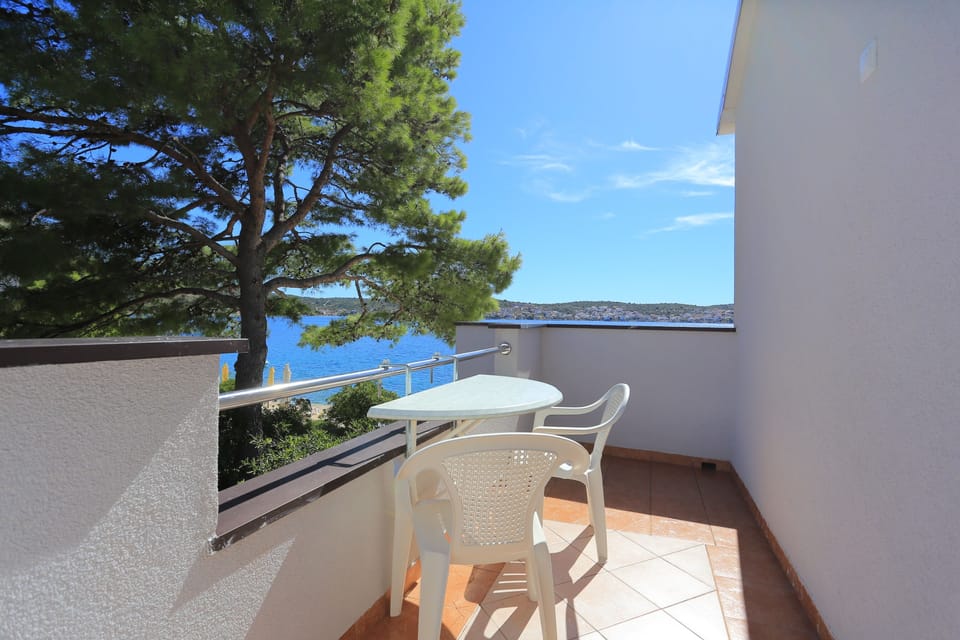 Terrace 1