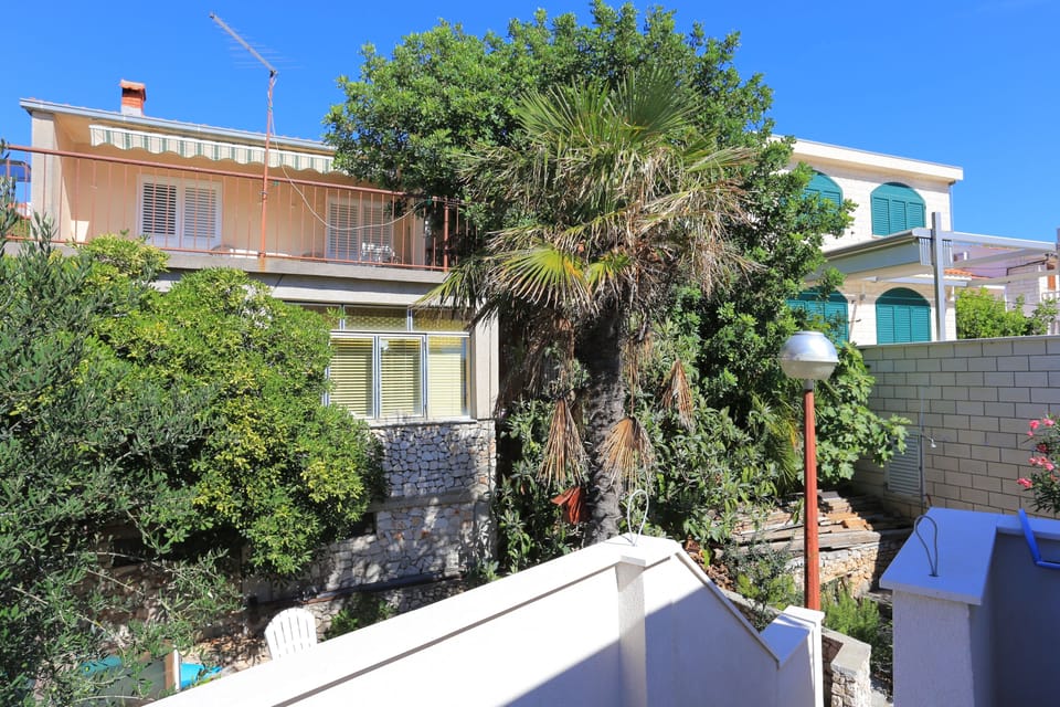 Terrace 2
