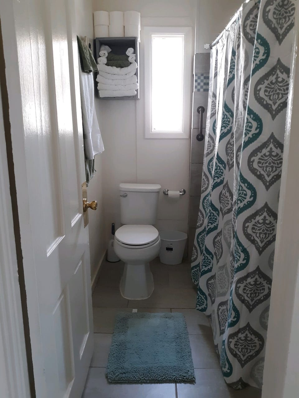 Fully tiled bathroom