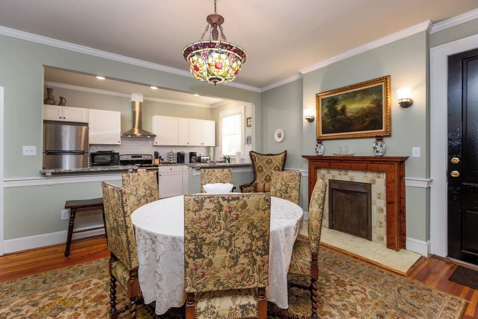 Dining room, which seats up to 8