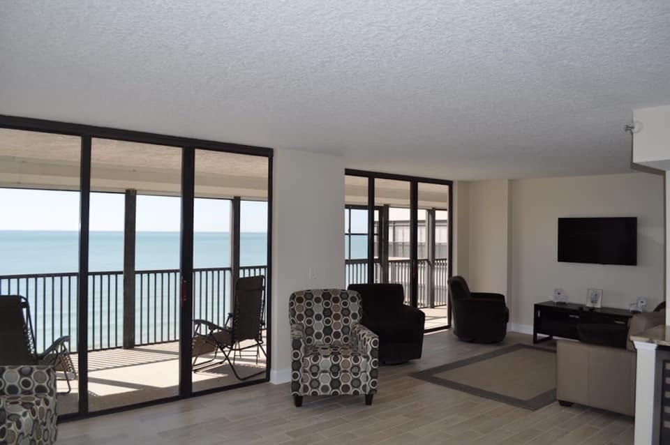 Family Room Gulf view