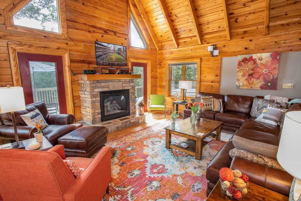 Welcome to Tree Top Lodge!