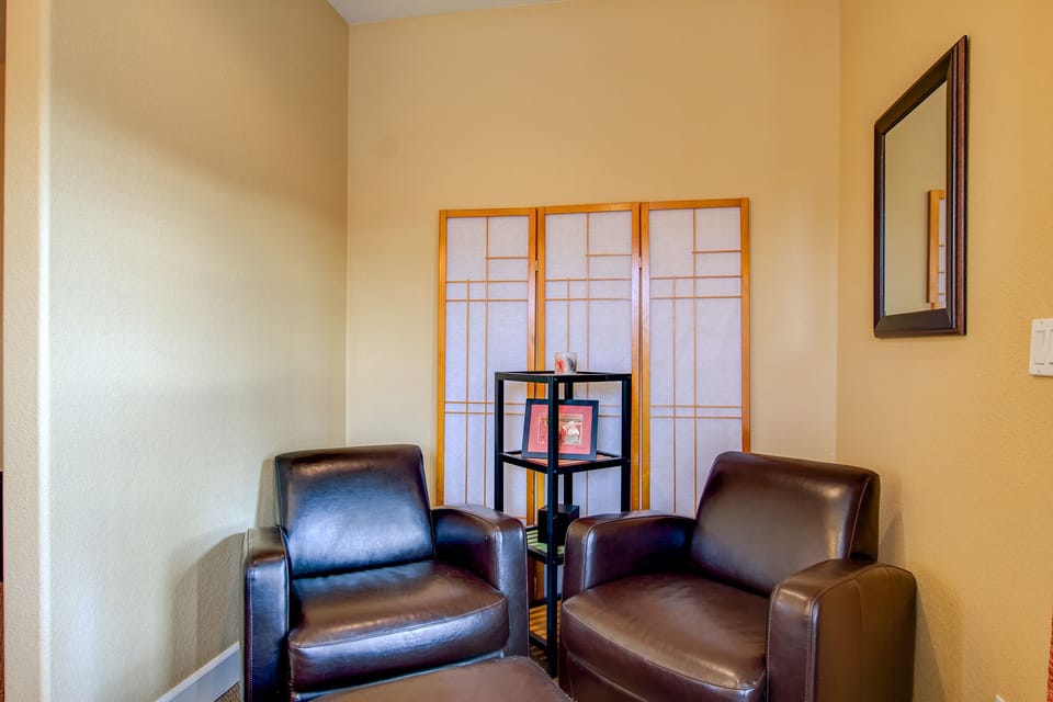 Seating area
