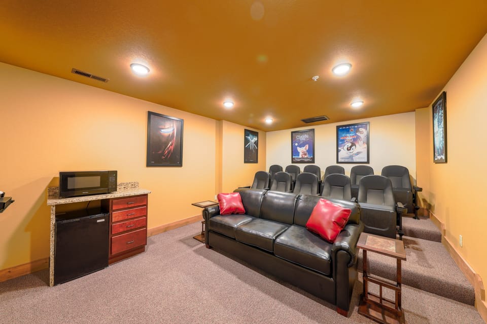 Lap of Luxury-041.jpg