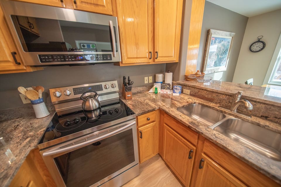 Fully equipped with modern appliances