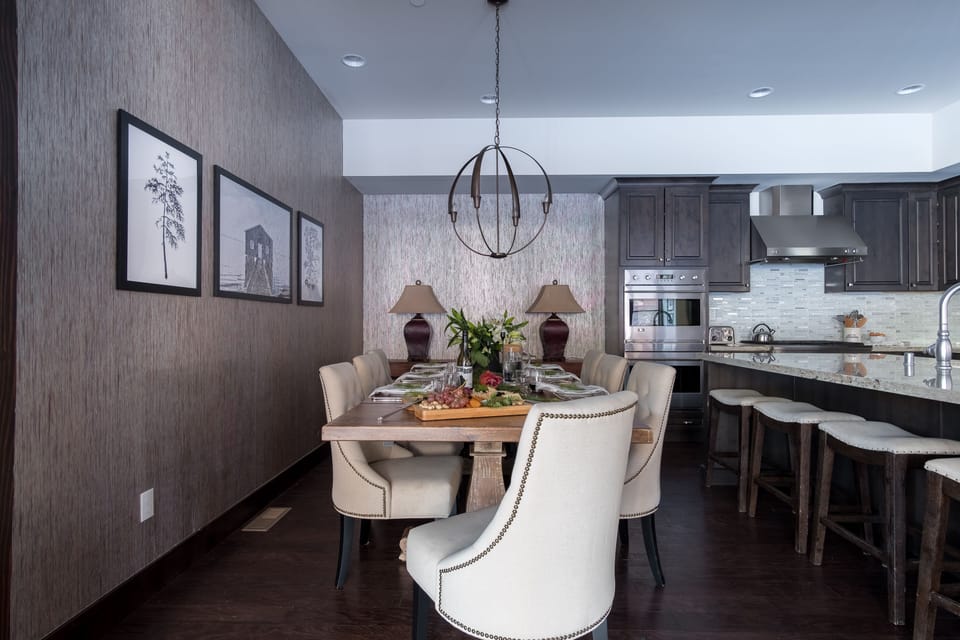 Feast your eyes on this dining table.