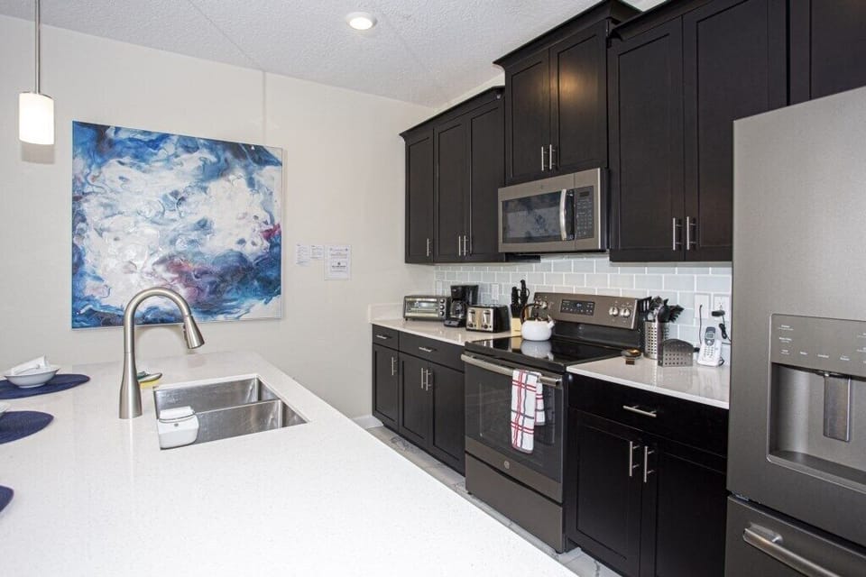 17-396OceanCourseAve-ChampionsGate-2024