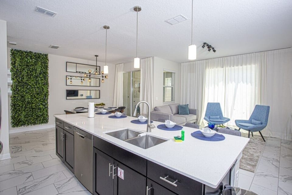 17-396OceanCourseAve-ChampionsGate-2026