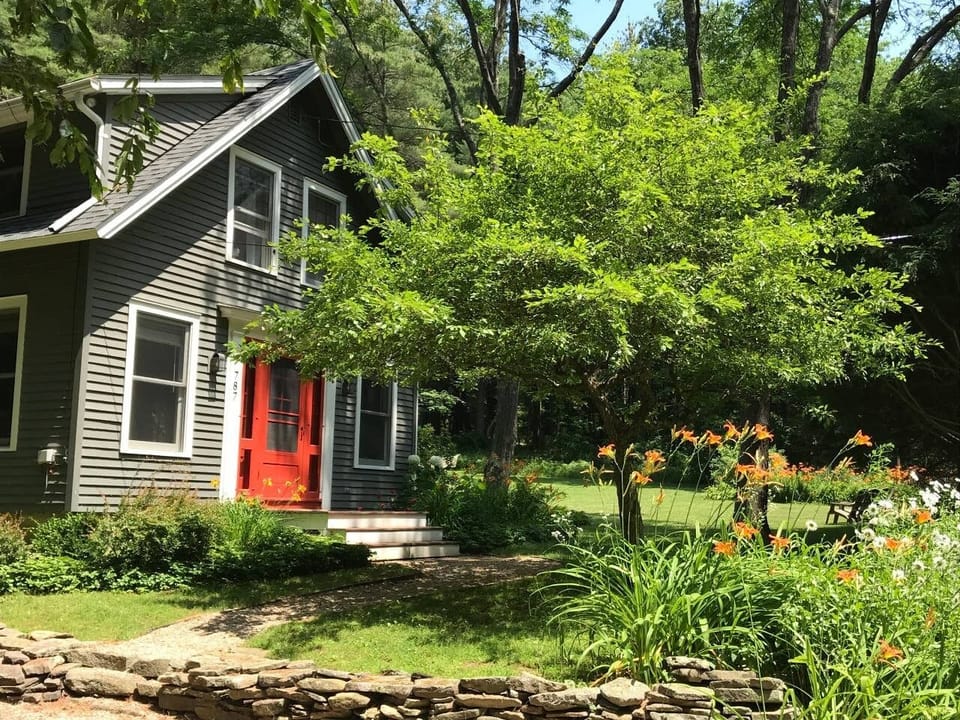 Converted Berkshire Schoolhouse by a lovely, quiet river. 