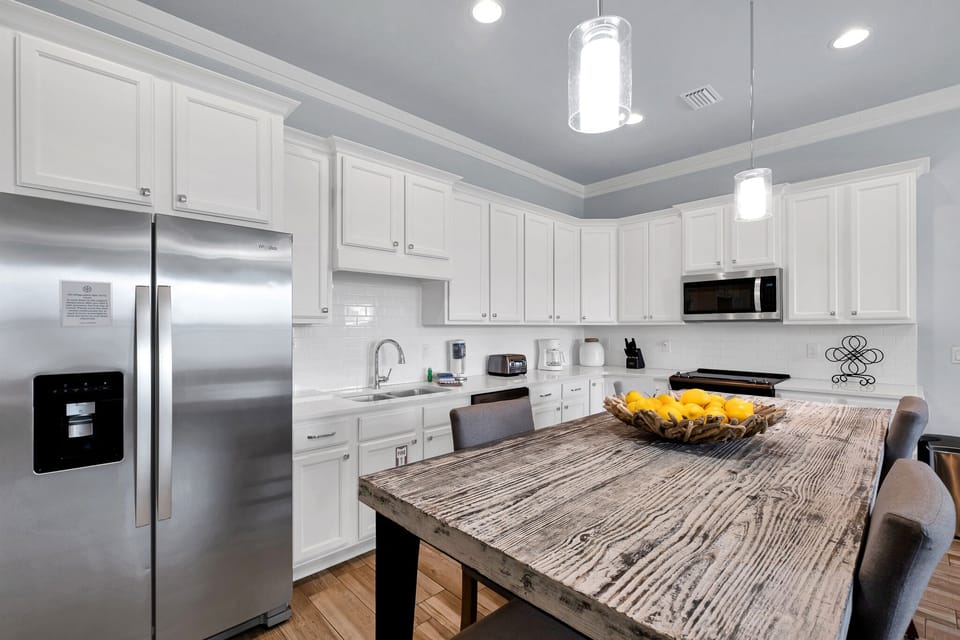 Spacious Kitchen Area On 2nd Floor