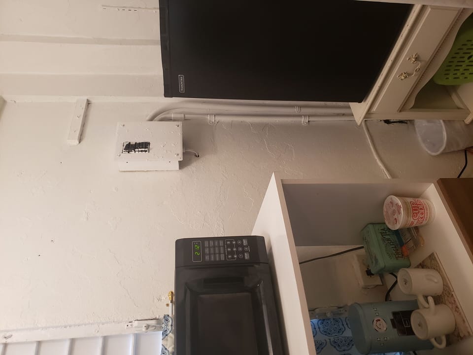 Mini-Refrigerator