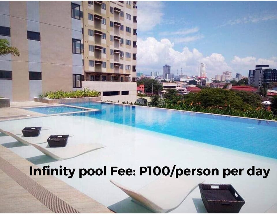 Enjoy the overlooking infinity pool