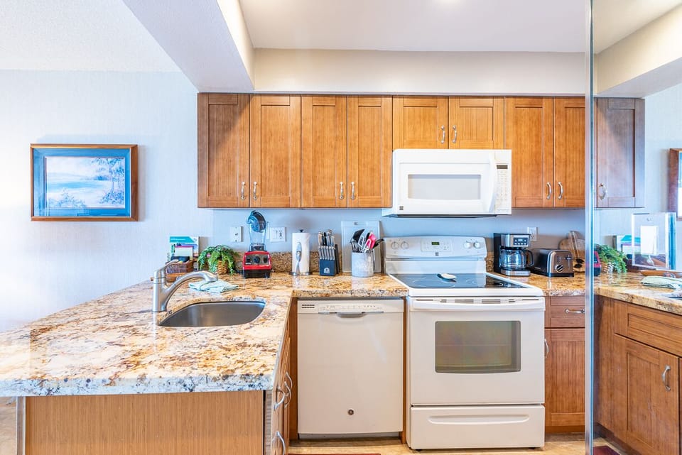 Just the right sized kitchen.