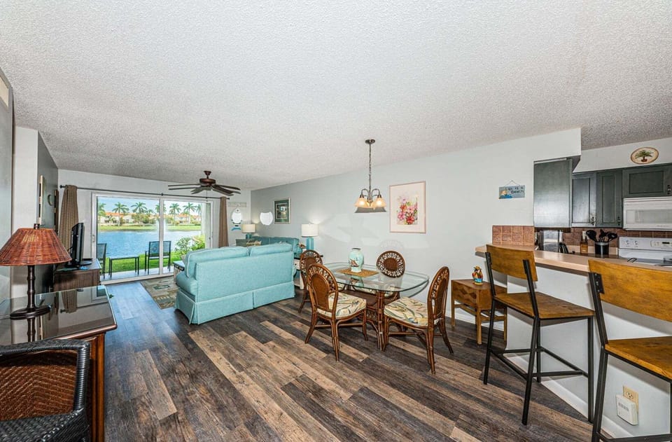 Dining Room-Living Room