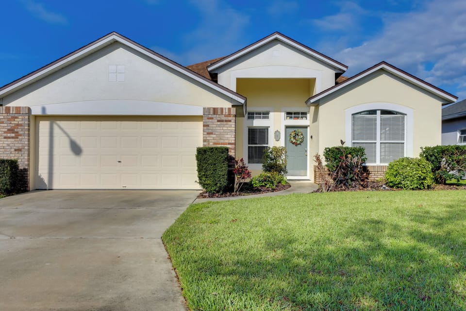 Exterior | Parking | Driveway (2 Vehicles) | Street Parking (1 Vehicle)