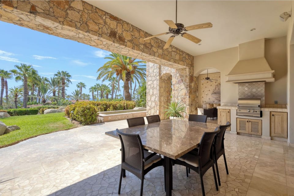 Dining Area on the Terrace with Views (2)