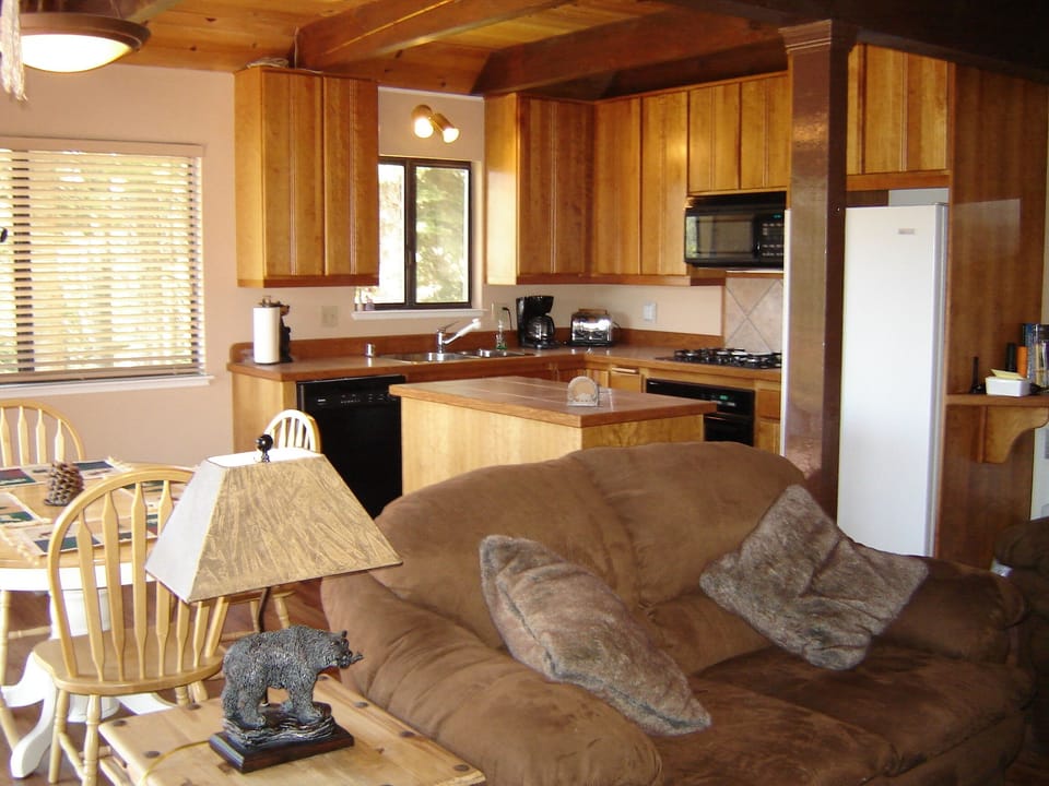 Fully equipped kitchen!