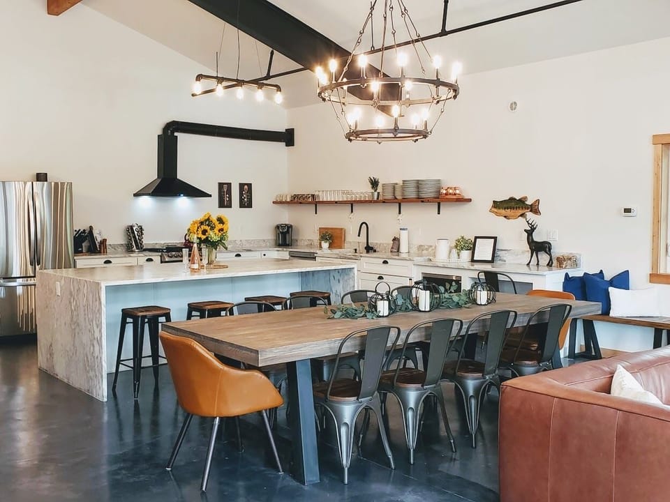 Wonderful set up for holiday meals around the table and bar area.