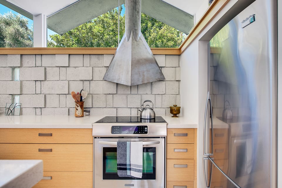 Electric KitchenAid Range and Stove