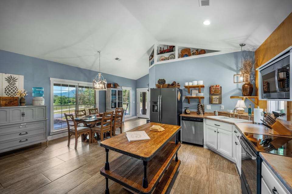 Fully stocked kitchen with killer views.